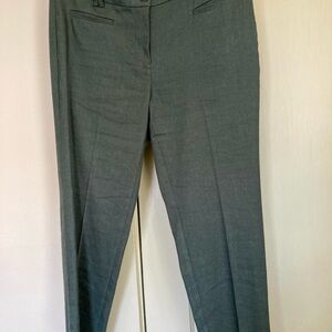 8P Banana Republic slim linen pants with ankle slits